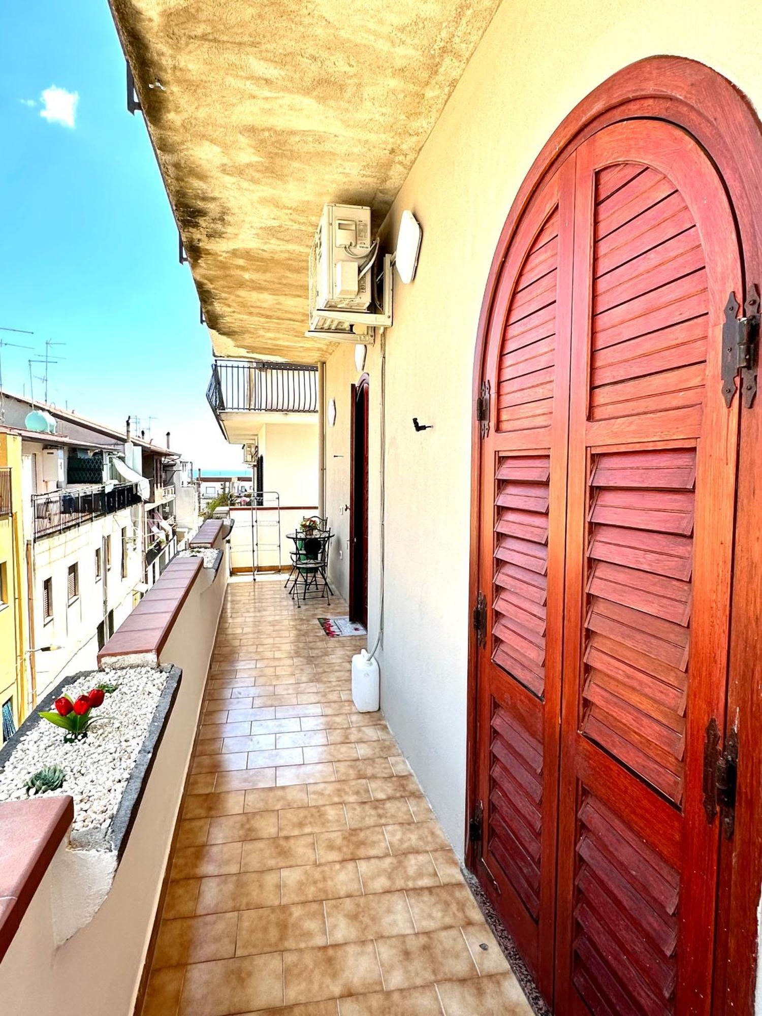 تاورمينا Sicily In Love 2 - Rooms & Breakfast الغرفة الصورة